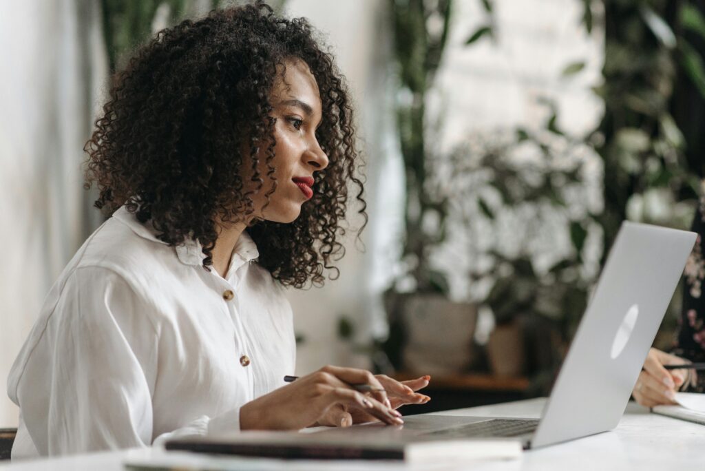 How to Create and Use Simple Poll in Slack (Easy Steps)